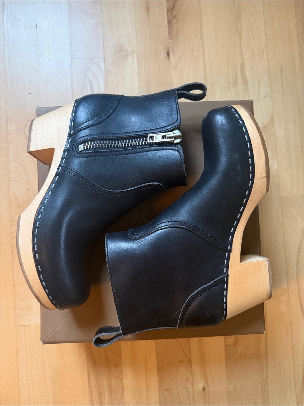 Swedish Hasbeens Black Leather Zip-It Emily Clogs